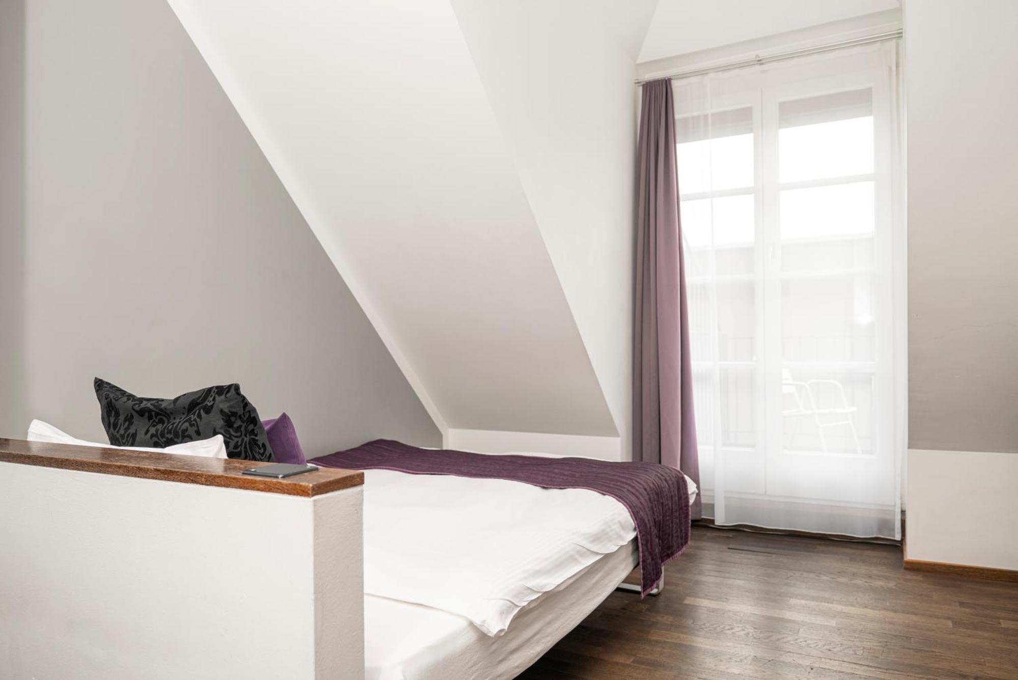 Boutique Hotel Weisses Kreuz - Adult Only Hotel Люцерн Экстерьер фото
