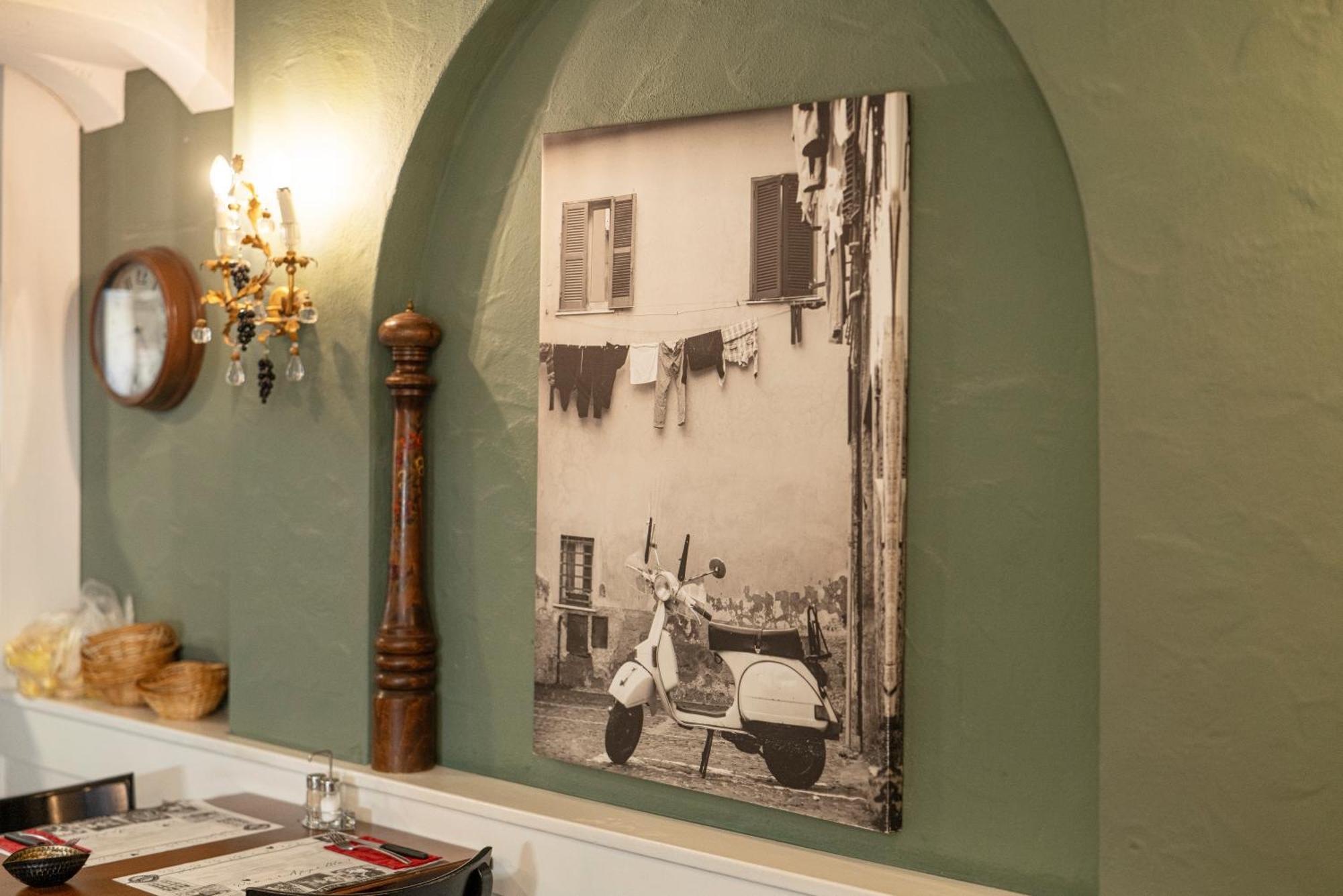 Boutique Hotel Weisses Kreuz - Adult Only Hotel Люцерн Экстерьер фото